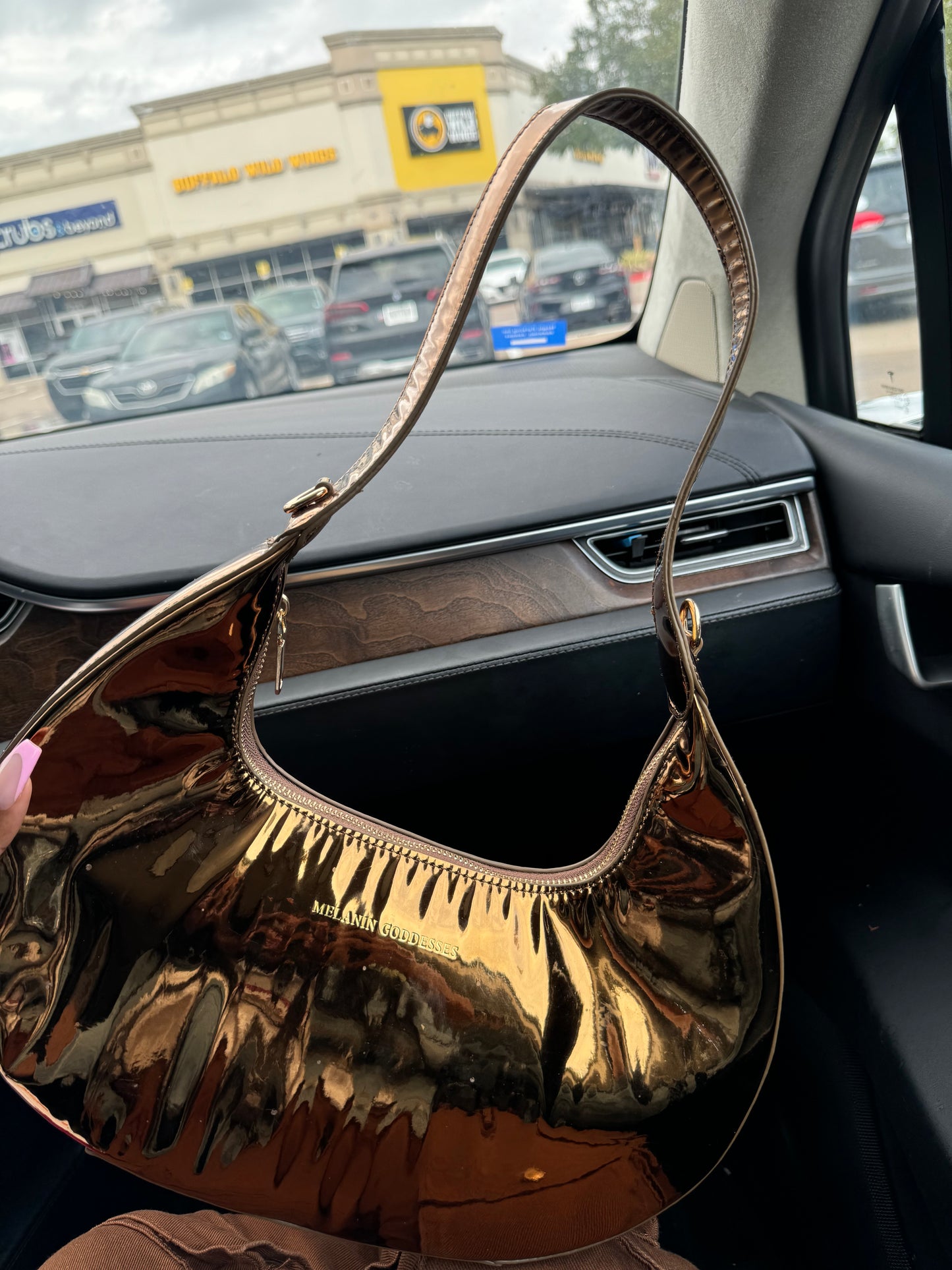 Bronze Chic XL Crossbody